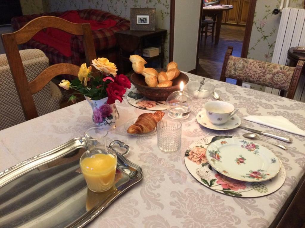 La Carbonniere Bed & Breakfast Conde-sur-Vire ภายนอก รูปภาพ